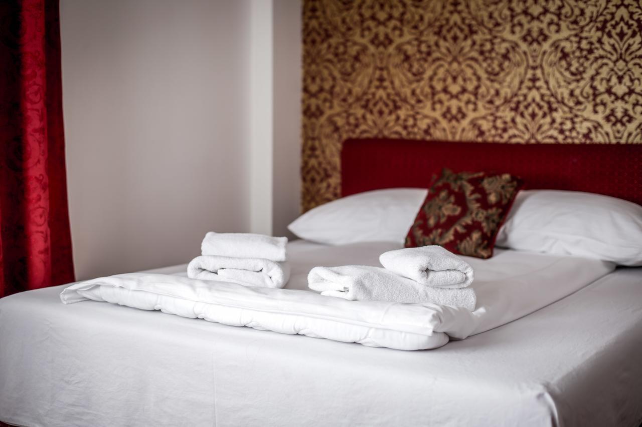 Hotel Bob SJJ Eksteriør billede